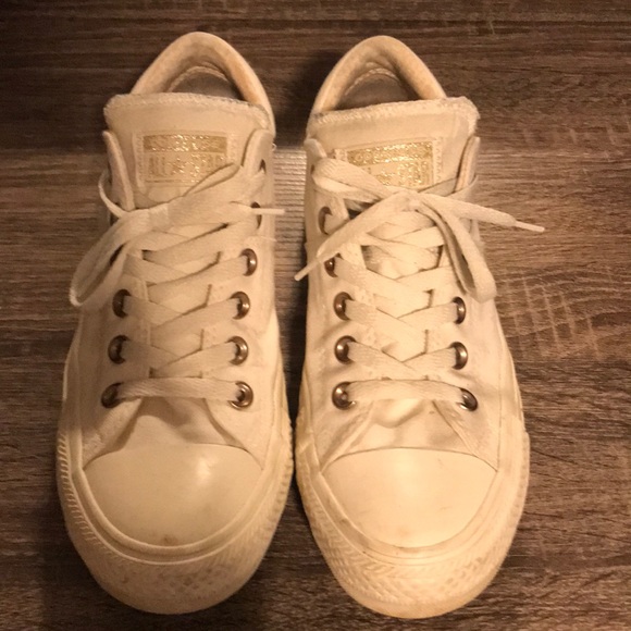 1 year old converse shoes